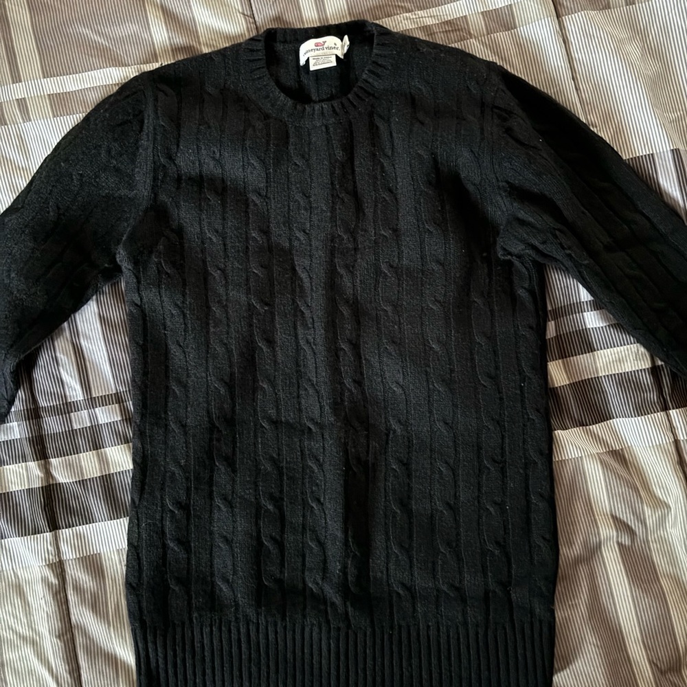 Vineyard vines sweater